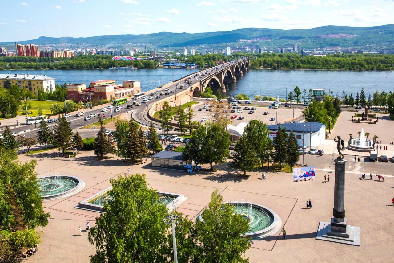 Hotel Krasnoyarsk Exterior foto